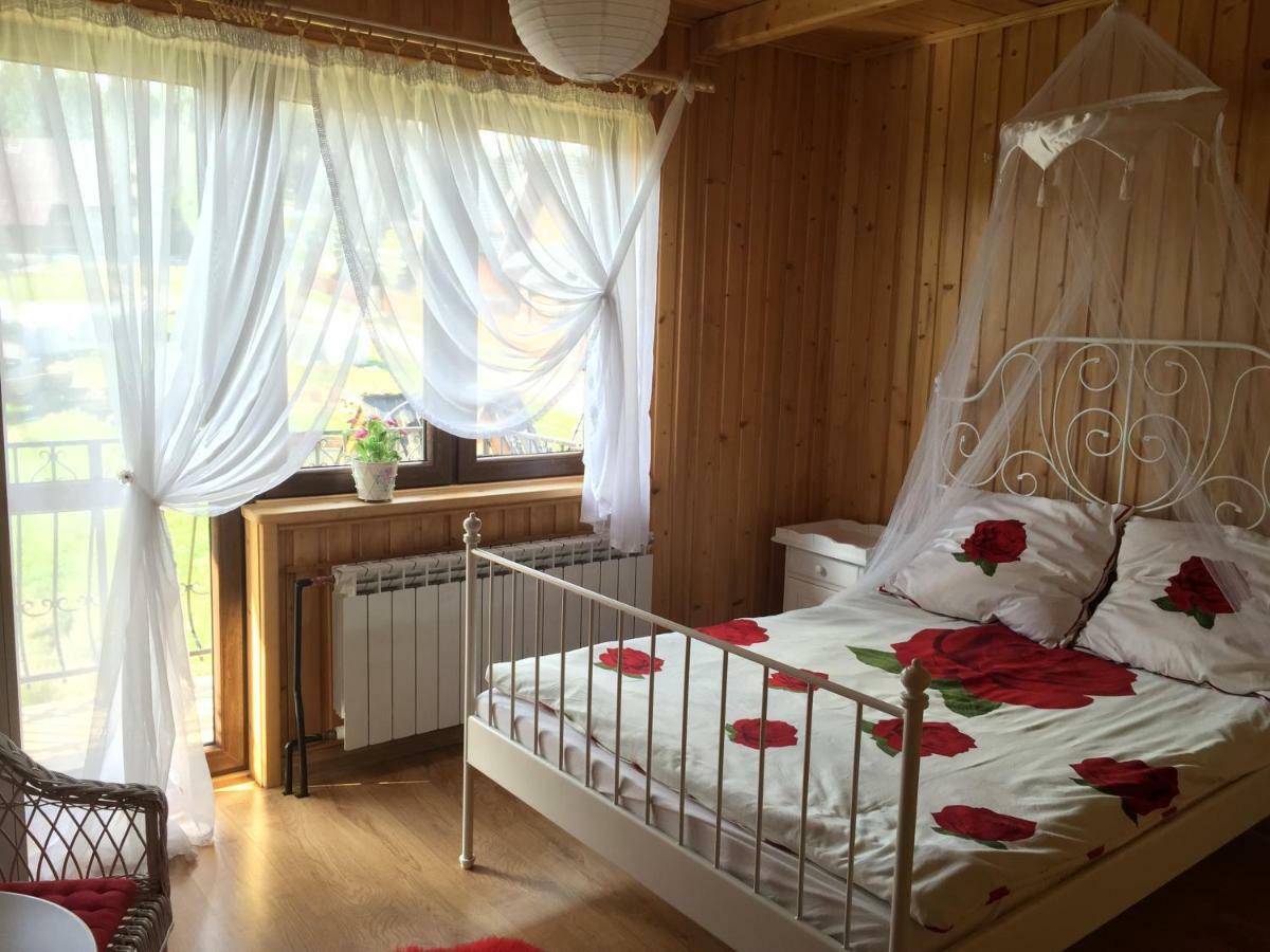 Pokoje U Eli Appartement Brzegi  Buitenkant foto