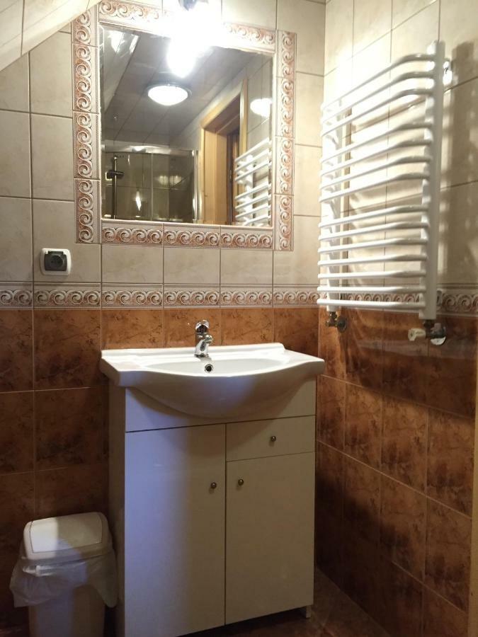 Pokoje U Eli Appartement Brzegi  Buitenkant foto
