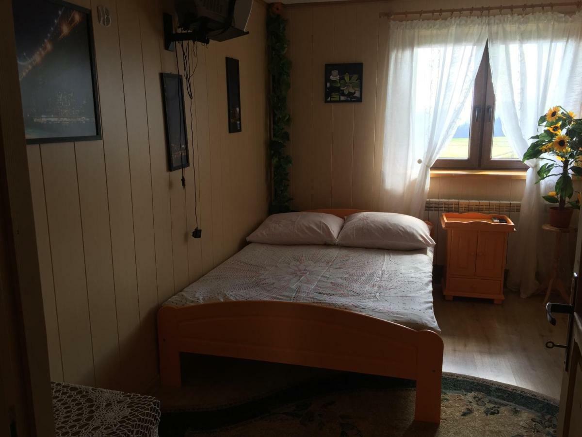 Pokoje U Eli Appartement Brzegi  Buitenkant foto