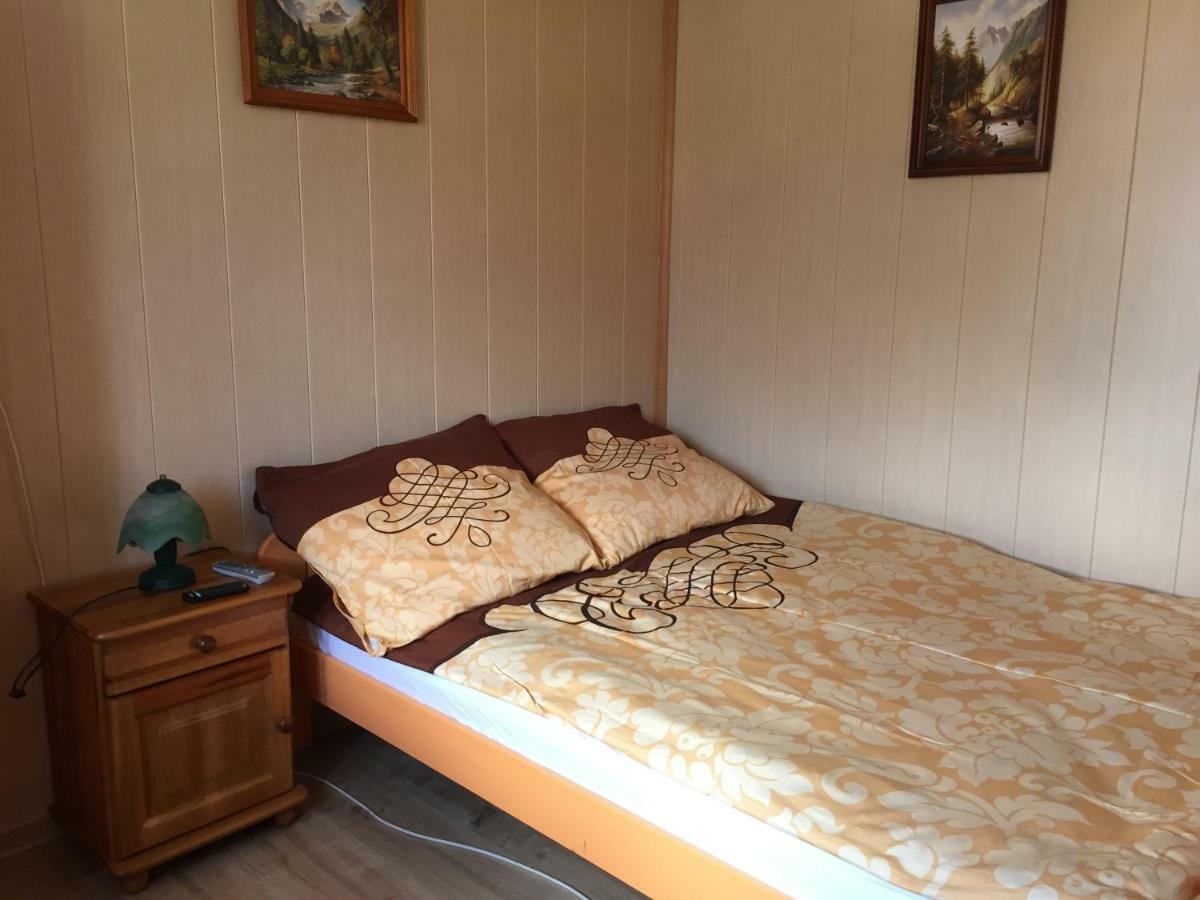 Pokoje U Eli Appartement Brzegi  Buitenkant foto